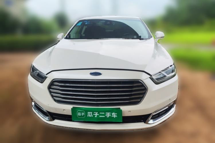 Used Ford Taurus 2015 EcoBoost 245 Luxury Model Front