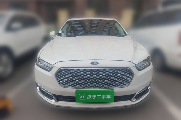 Used Ford Taurus 2015 EcoBoost 245 Fashion Edition Front