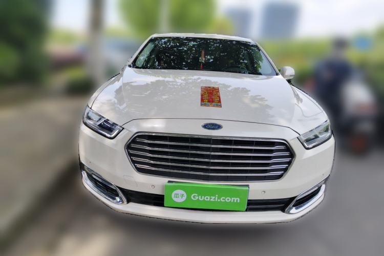 Used Ford Taurus 2015 EcoBoost 325 V6 Flagship Model Front