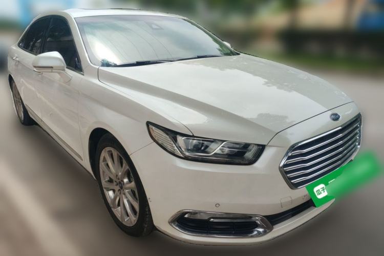 Used Ford Taurus 2015 EcoBoost 325 V6 Flagship Model Front Right 45 Deg