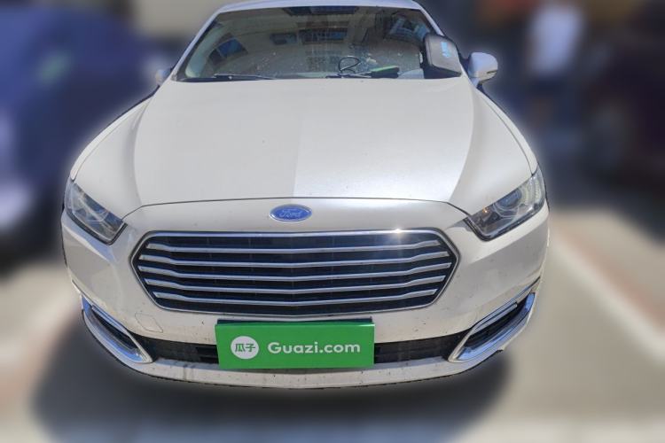 Used Ford Taurus 2015 EcoBoost 245 Fashion Edition Front