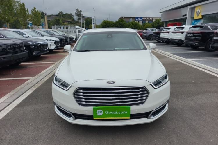 Used Ford Taurus 2015 EcoBoost 245 Luxury Model Front