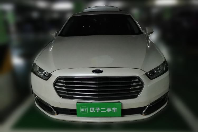 Used Ford Taurus 2015 EcoBoost 245 Fashion Edition Front