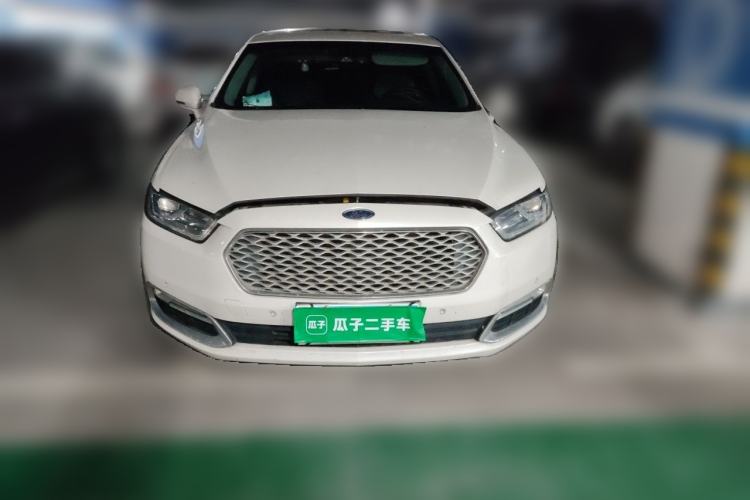 Used Ford Taurus 2015 EcoBoost 245 Fashion Edition Front