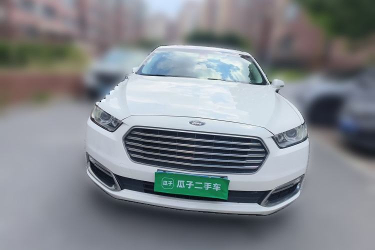Used Ford Taurus 2015 EcoBoost 245 Fashion Edition Front