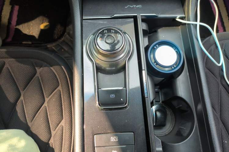 Used Ford Taurus 2015 EcoBoost 245 Luxury Model Gear Lever