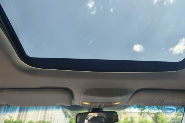 Used Ford Taurus 2015 EcoBoost 245 Ultimate Model Headliner