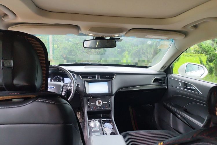 Used Ford Taurus 2015 EcoBoost 245 Luxury Model Headliner