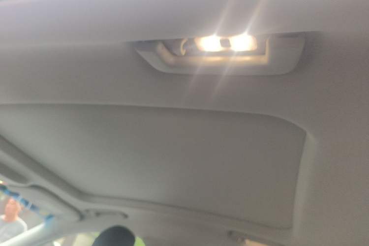 Used Ford Taurus 2015 EcoBoost 245 Fashion Edition Headliner