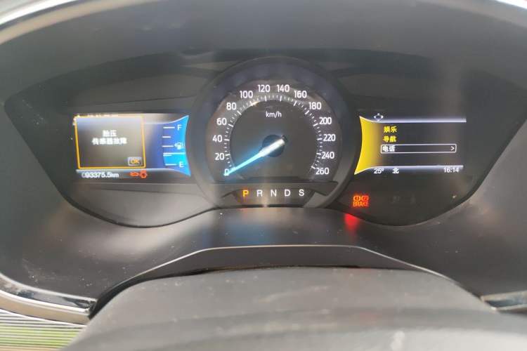 Used Ford Taurus 2015 EcoBoost 245 Luxury Model Instrument Cluster