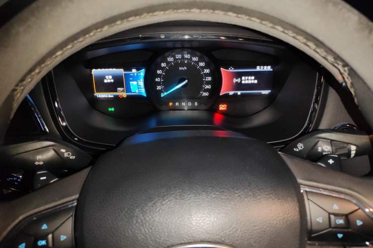 Used Ford Taurus 2015 EcoBoost 245 Luxury Model Instrument Cluster