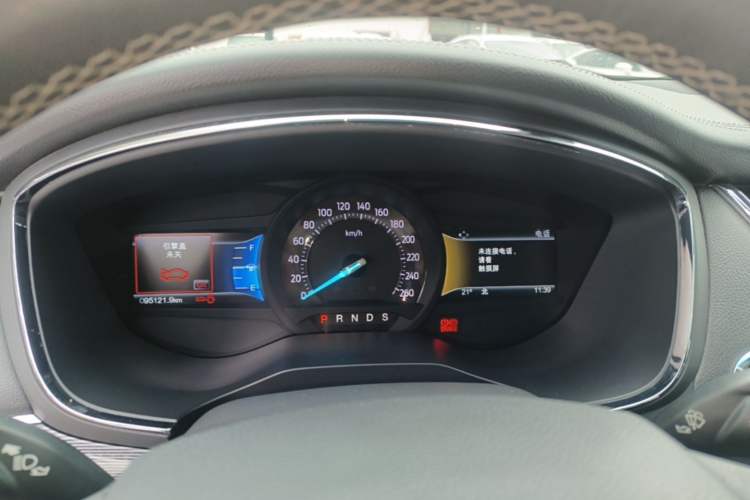 Used Ford Taurus 2015 EcoBoost 245 Luxury Model Instrument Cluster