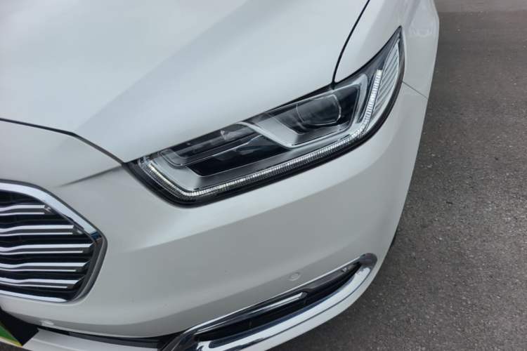 Used Ford Taurus 2015 EcoBoost 245 Luxury Model Left Front Headlight
