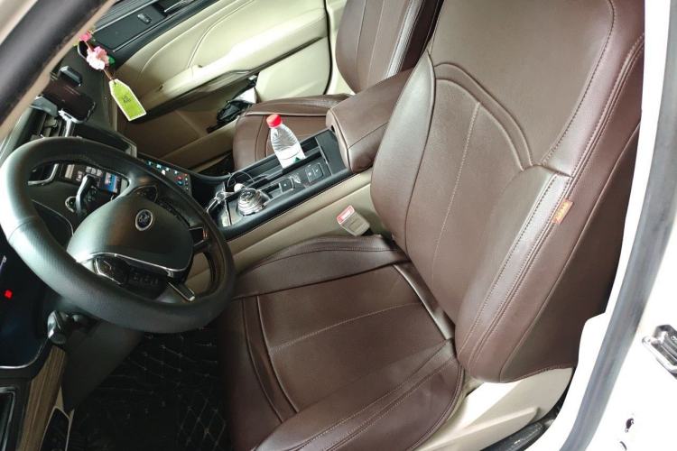 Used Ford Taurus 2015 EcoBoost 245 Luxury Model Left Front Seat