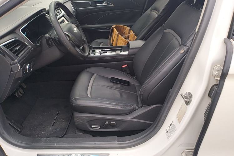 Used Ford Taurus 2015 EcoBoost 245 Luxury Model Left Front Seat
