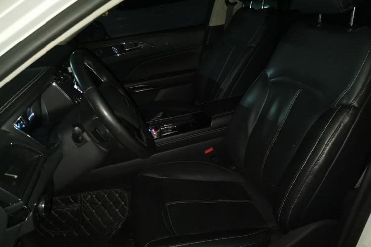 Used Ford Taurus 2015 EcoBoost 245 Fashion Edition Left Front Seat
