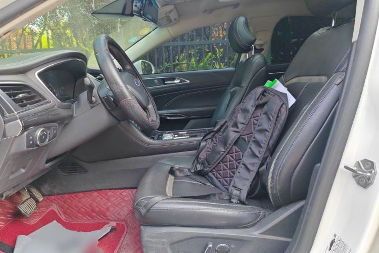 Used Ford Taurus 2015 EcoBoost 245 Luxury Model Left Front Seat
