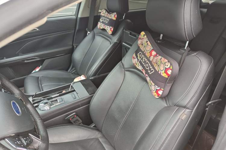 Used Ford Taurus 2015 EcoBoost 245 Fashion Edition Left Front Seat