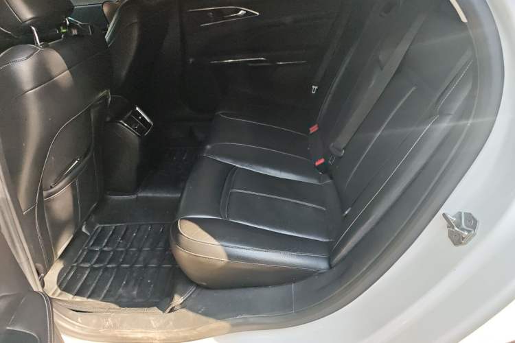 Used Ford Taurus 2015 EcoBoost 245 Fashion Edition Left Rear Seat