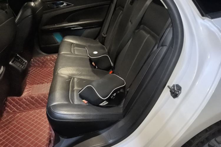 Used Ford Taurus 2015 EcoBoost 245 Fashion Edition Left Rear Seat