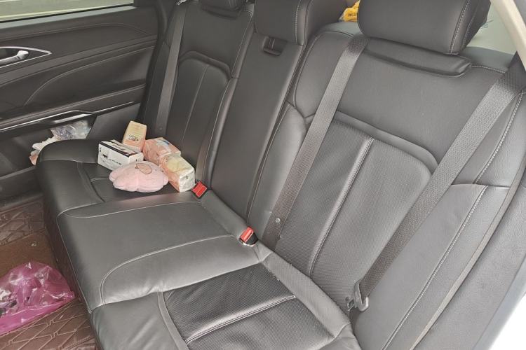 Used Ford Taurus 2015 EcoBoost 245 Fashion Edition Left Rear Seat