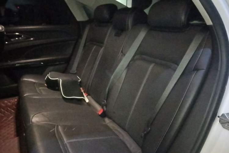 Used Ford Taurus 2015 EcoBoost 245 Fashion Edition Left Rear Seat