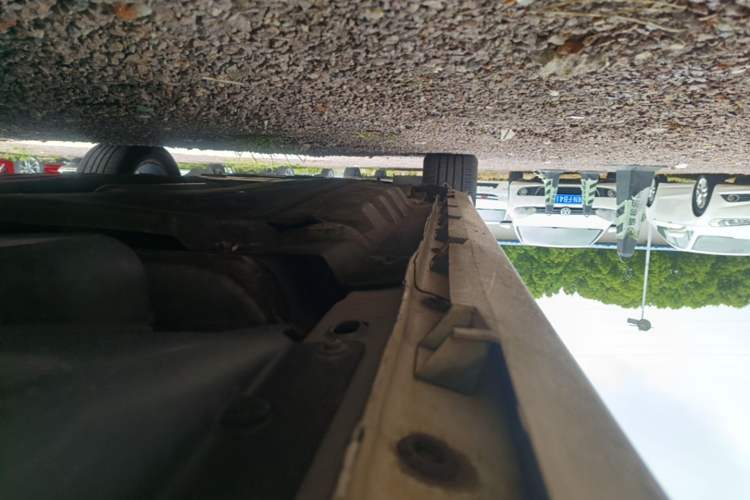 Used Ford Taurus 2015 EcoBoost 245 Luxury Model Left Side Sill