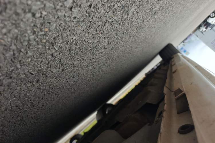Used Ford Taurus 2015 EcoBoost 245 Luxury Model Left Side Sill