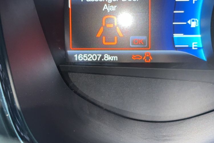 Used Ford Taurus 2015 EcoBoost 245 Luxury Model Odometer Close Up