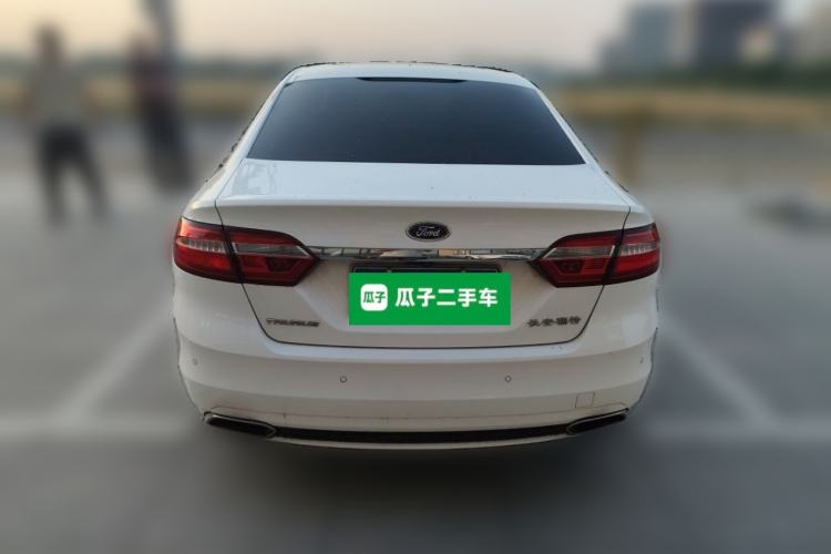 Used Ford Taurus 2015 EcoBoost 245 Fashion Edition Rear