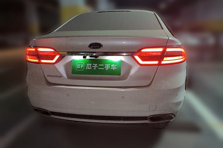 Used Ford Taurus 2015 EcoBoost 245 Luxury Model Rear