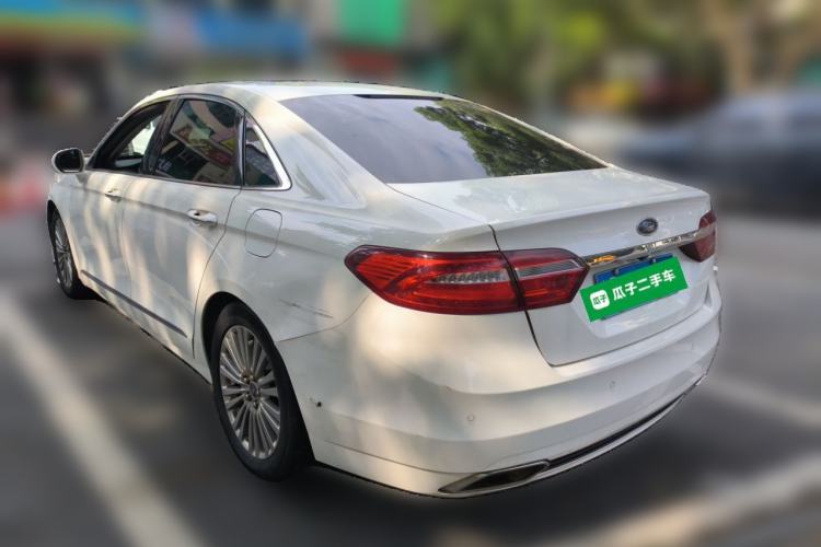 Used Ford Taurus 2015 EcoBoost 245 Luxury Model Rear Left 45 Deg