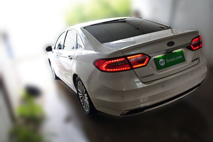 Used Ford Taurus 2015 EcoBoost 245 Luxury Model Rear Left 45 Deg