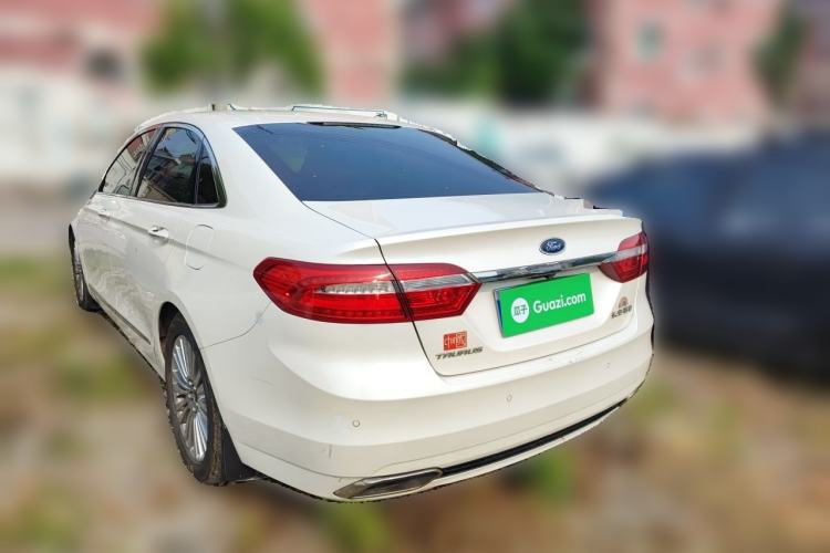 Used Ford Taurus 2015 EcoBoost 245 Luxury Model Rear Left 45 Deg