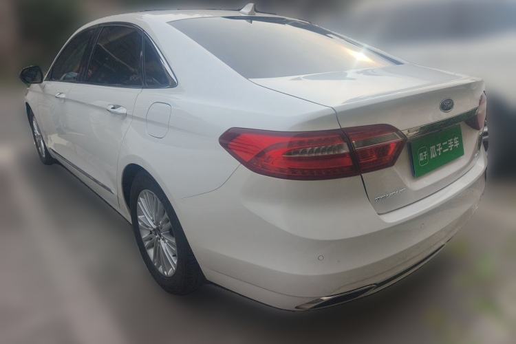 Used Ford Taurus 2015 EcoBoost 245 Fashion Edition Rear Left 45 Deg