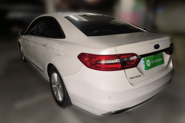 Used Ford Taurus 2015 EcoBoost 245 Fashion Edition Rear Left 45 Deg
