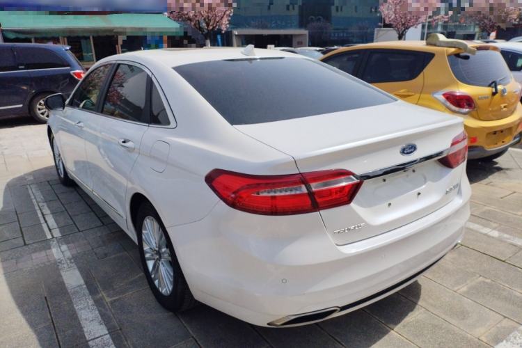 Used Ford Taurus 2015 EcoBoost 245 Fashion Edition Rear Left 45 Deg