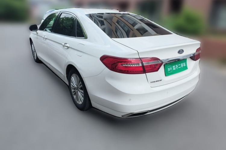 Used Ford Taurus 2015 EcoBoost 245 Fashion Edition Rear Left 45 Deg