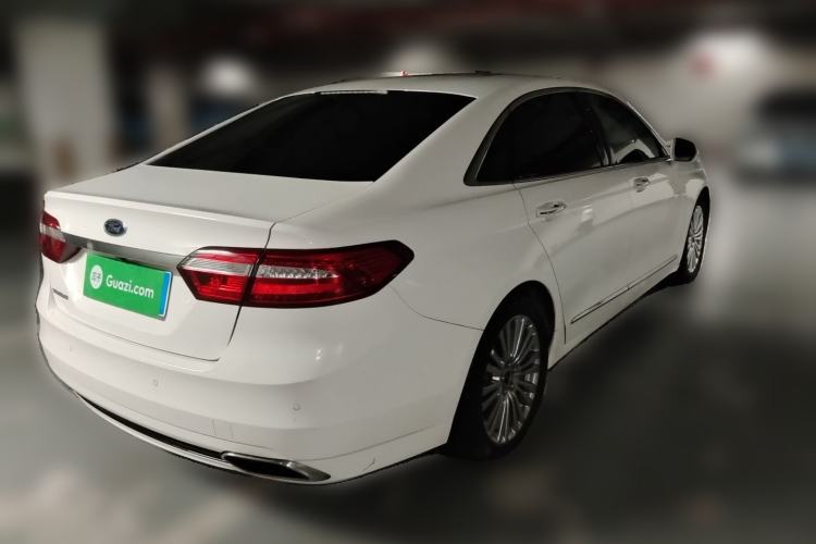 Used Ford Taurus 2015 EcoBoost 245 Luxury Model Rear Right 45 Deg