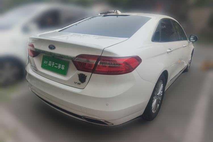 Used Ford Taurus 2015 EcoBoost 245 Fashion Edition Rear Right 45 Deg
