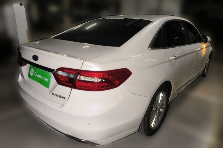 Used Ford Taurus 2015 EcoBoost 245 Fashion Edition Rear Right 45 Deg