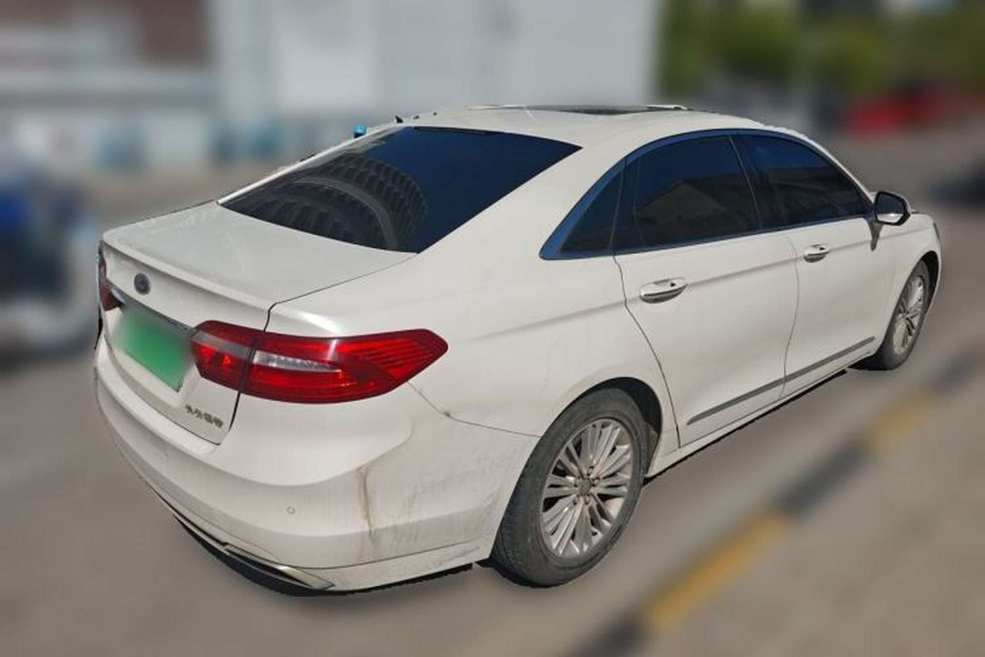 Used Ford Taurus 2015 EcoBoost 245 Fashion Edition Rear Right 45 Deg