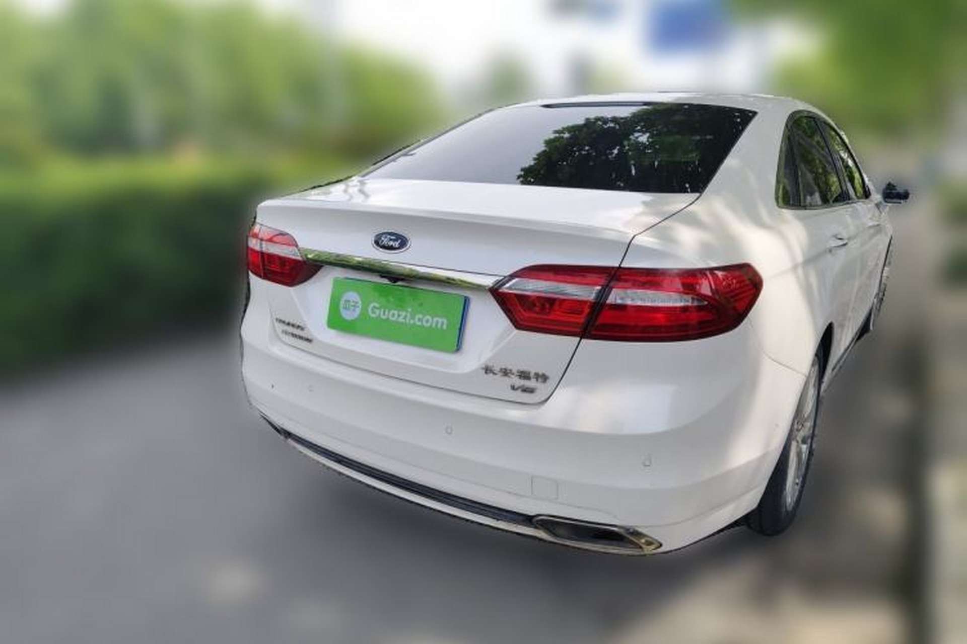 Used Ford Taurus 2015 EcoBoost 325 V6 Flagship Model Rear Right 45 Deg