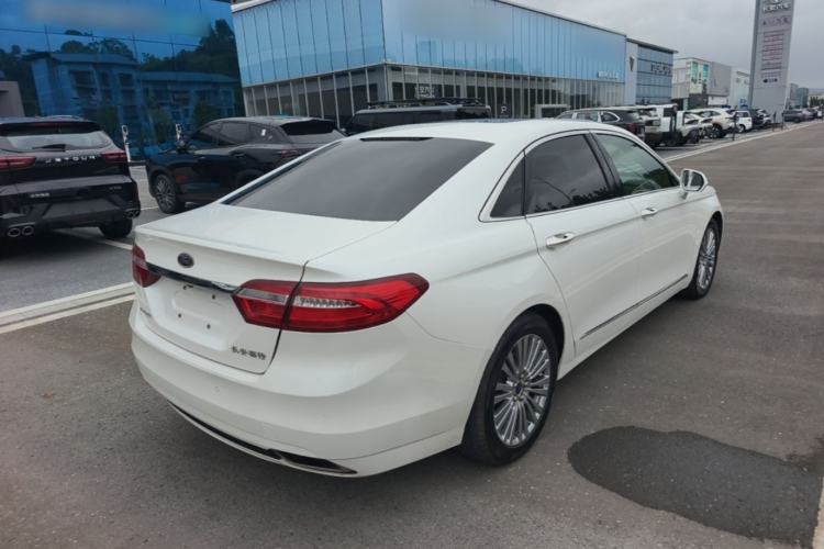 Used Ford Taurus 2015 EcoBoost 245 Luxury Model Rear Right 45 Deg