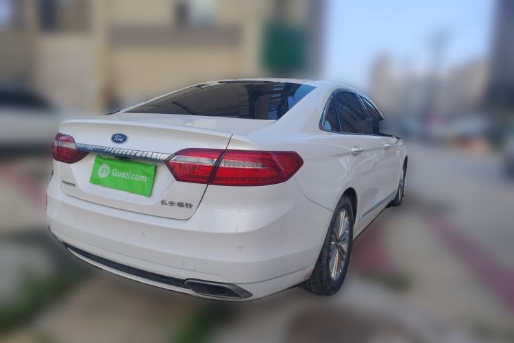 Used Ford Taurus 2015 EcoBoost 245 Fashion Edition Rear Right 45 Deg