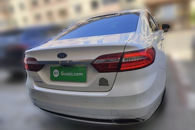 Used Ford Taurus 2015 EcoBoost 245 Fashion Edition Rear