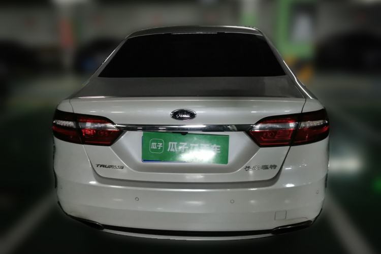 Used Ford Taurus 2015 EcoBoost 245 Fashion Edition Rear
