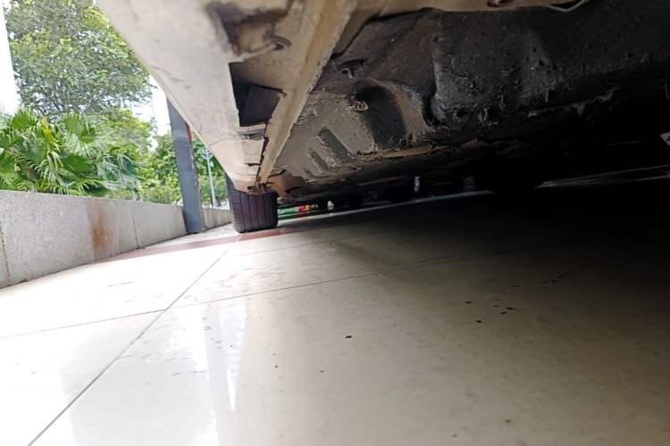 Used Ford Taurus 2015 EcoBoost 245 Ultimate Model Right Side Sill