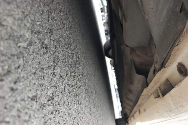 Used Ford Taurus 2015 EcoBoost 245 Luxury Model Right Side Sill