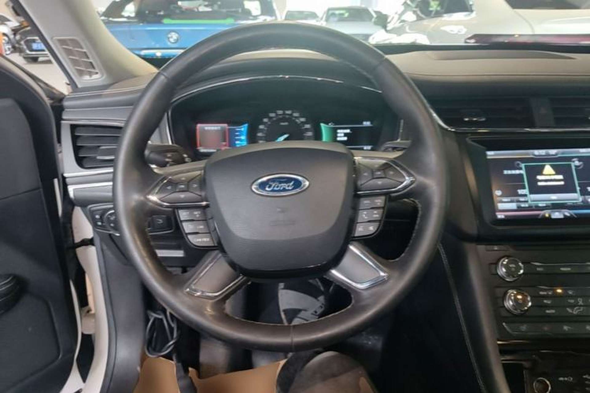 Used Ford Taurus 2015 EcoBoost 245 Fashion Edition Steering Wheel